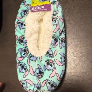 LILO & Stitch adult slippers NWT med-large